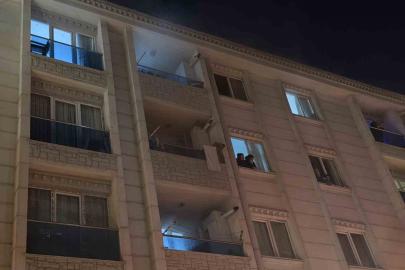 Esenyurt’ta 5 katlı binada yangın paniği: Bina tahliye edildi