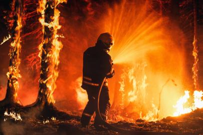 Fırtınalar, orman yangınları, kuraklıklar... 2025 yılının afet faturası belli oldu