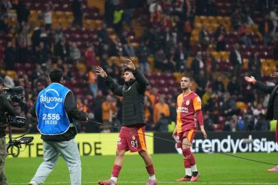 Galatasaray’da maç sonu üçlüsü Arda Ünyay’dan