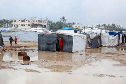 Gazze'de insani kriz derinleşiyor. 24 saatte 10 kişi öldü