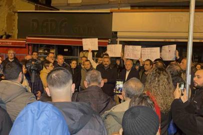 Gebze’de yıkılan binanın çevresindeki vatandaşlar raporların sonucunu bekliyor