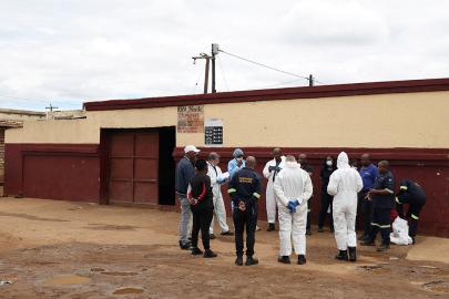 Güney Afrika'da bara silahlı baskın. 9 ölü, 10 yaralı
