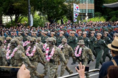 Güney Kore ordusundan “Bir daha sıkıyönetimin aracı olmayacağız” mesajı