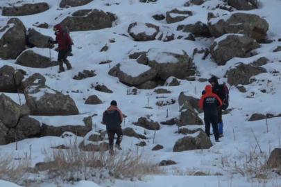 Hasan Dağı’na tırmanan 2 üniversite öğrencisi dağda mahsur kaldı