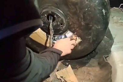 Hatay’da kaçakçılık operasyonu: Otomobilin her yerinden telefon ve elektronik sigara fışkırdı