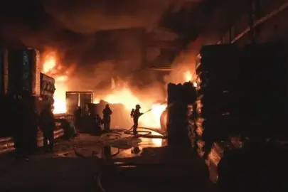 Hindistan’da gece kulübü yangını: En az 23 ölü