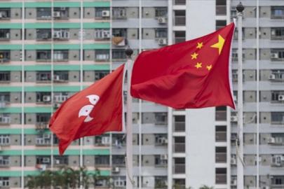 Hong Kong'da yabancı medyaya "yangın" uyarısı