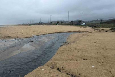 İSKİ’nin Karaburun Tesisi’nde tepki çeken görüntü: Atık su denize boşaltılıyor