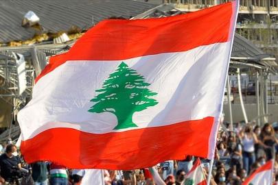 İsrail'le görüşme kararı Lübnan'da kriz yarattı