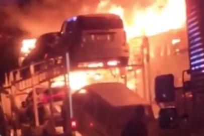 Japonya'da otoyolda buzlanma faciası. 50 araç birbirine girdi