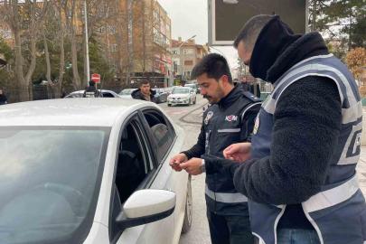 Karaman polisi yılbaşı öncesi denetimlerini arttırdı