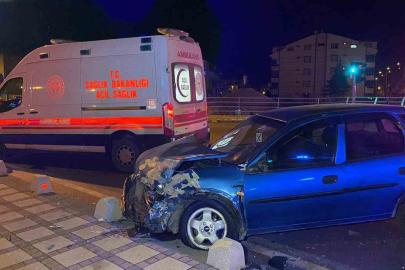 Karaman’da iki otomobil çarpıştı: 3 yaralı