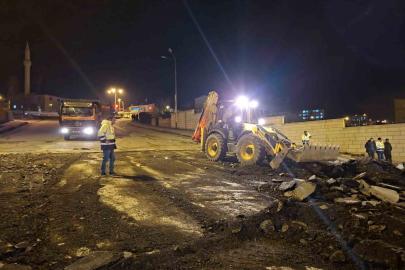 Kışla rampasının asfaltı yenileniyor