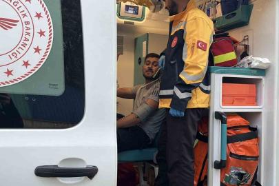 Kocaeli’de bina çatısında yangın: Baba ve oğlu dumandan etkilendi