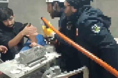 Kolu hamur makinesine sıkışan çocuğun imdadına itfaiye yetişti