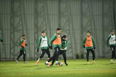 Konyaspor, Fenerbahçe maçının hazırlıklarını sürdürdü