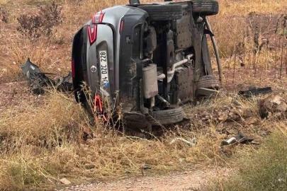 Kurtalan’da devrilen otomobilin sürücüsü yaralandı