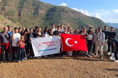 KYK’lı öğrencilerden ve derneklerden yangın sonrası Marmaris’e can suyu