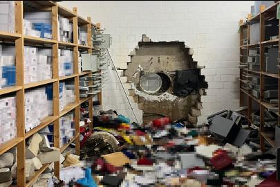 La Case Papel gerçek oldu. Almanya'da banka kasası soyuldu