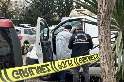 Maltepe’de kargo çalışanı araç içerisinde ölü bulundu