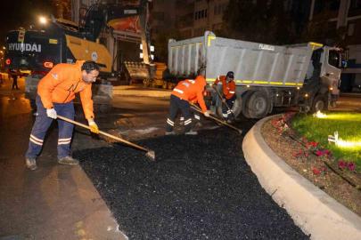 Mersin’de asfalt mesaisi geceye taşındı
