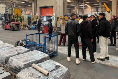 Meslek lisesi öğrencileri üretim süreçlerini yerinde öğreniyor