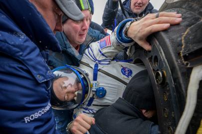 NASA kapsülünden çıkan astronota Matruşka sürprizi