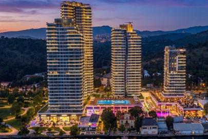 Neva Yalı İzmir’de ‘yıldızlar’ konuştu