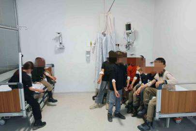 Okulda rahatsızlanan 23 öğrenci hastaneye kaldırıldı