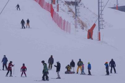 Palandöken’de kar, kış ve kayak keyfi