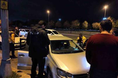 Pendik sahilinde 100 metre arayla iki şüpheli ölüm