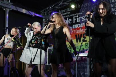 Putin, feminist punk grubunu yasakladı: Sosyal medya beğenileri bile suç sayılacak