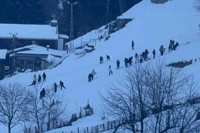 Rize’de zirvelerde ‘karlı güneş’ güzelliği