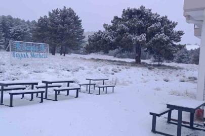 Salda’ya mevsimin ilk karı yağdı