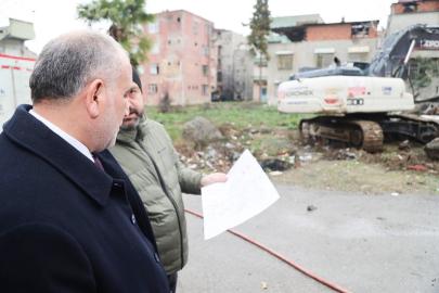 Sandıkçı: "Depreme dayanıksız 741 binanın yıkımını sürdürüyoruz"