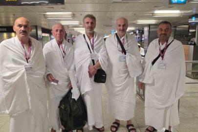 Şehit yakınları ve gaziler umreye gönderildi