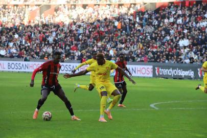 Trendyol Süper Lig: Gaziantep FK: 0 - Göztepe: 1 (Maç sonucu)