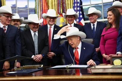 Trump yine Fed'i hedef aldı. "Ben akıllı bir sesim ve dinlenmeliyim"