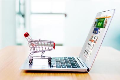 Türkiye’de online alışveriş 5 trilyon TL’nin üzerine koşuyor: 2026’da 100 milyar dolar eşiği aşılacak