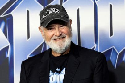 Ünlü yönetmenin evinde cinayet. İki kişi ölü bulundu