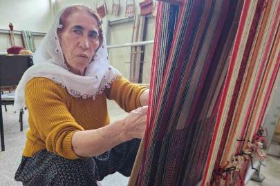 Unutulan "cacım" dokuma yeniden hayat buluyor