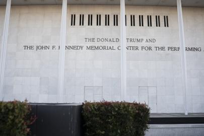 Washington’daki Kennedy Center'in adına "Trump" eklendi
