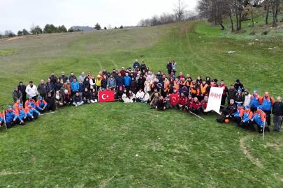 Yenişehir’de doğa yürüyüşü büyük ilgi gördü