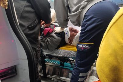 Yolun karşısına geçmek isterken otomobil çarptı: 1 yaralı