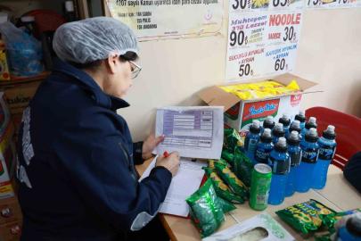 Yunusemre zabıtasından okul çevrelerinde denetleme