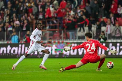 Ziraat Türkiye Kupası: Samsunspor: 2 - Eyüpspor: 0 (İlk yarı)