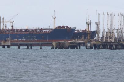 ABD Venezuela'nın petrolünü "indirimli" sattı. 500 milyon dolar