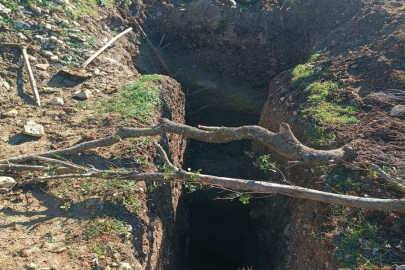 Akhisar’da kaçak kazıya jandarmadan suçüstü