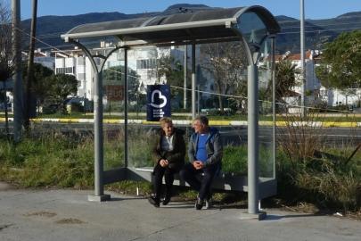 Balıkesir'de bir babanın kızı için yaptığı durak yenilendi