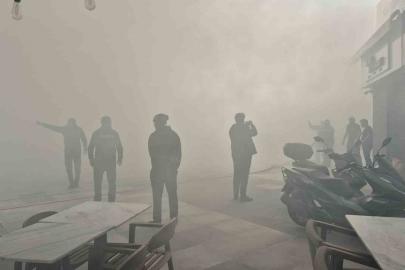 Bodrum’da giyim mağazasının deposunda yangın paniği